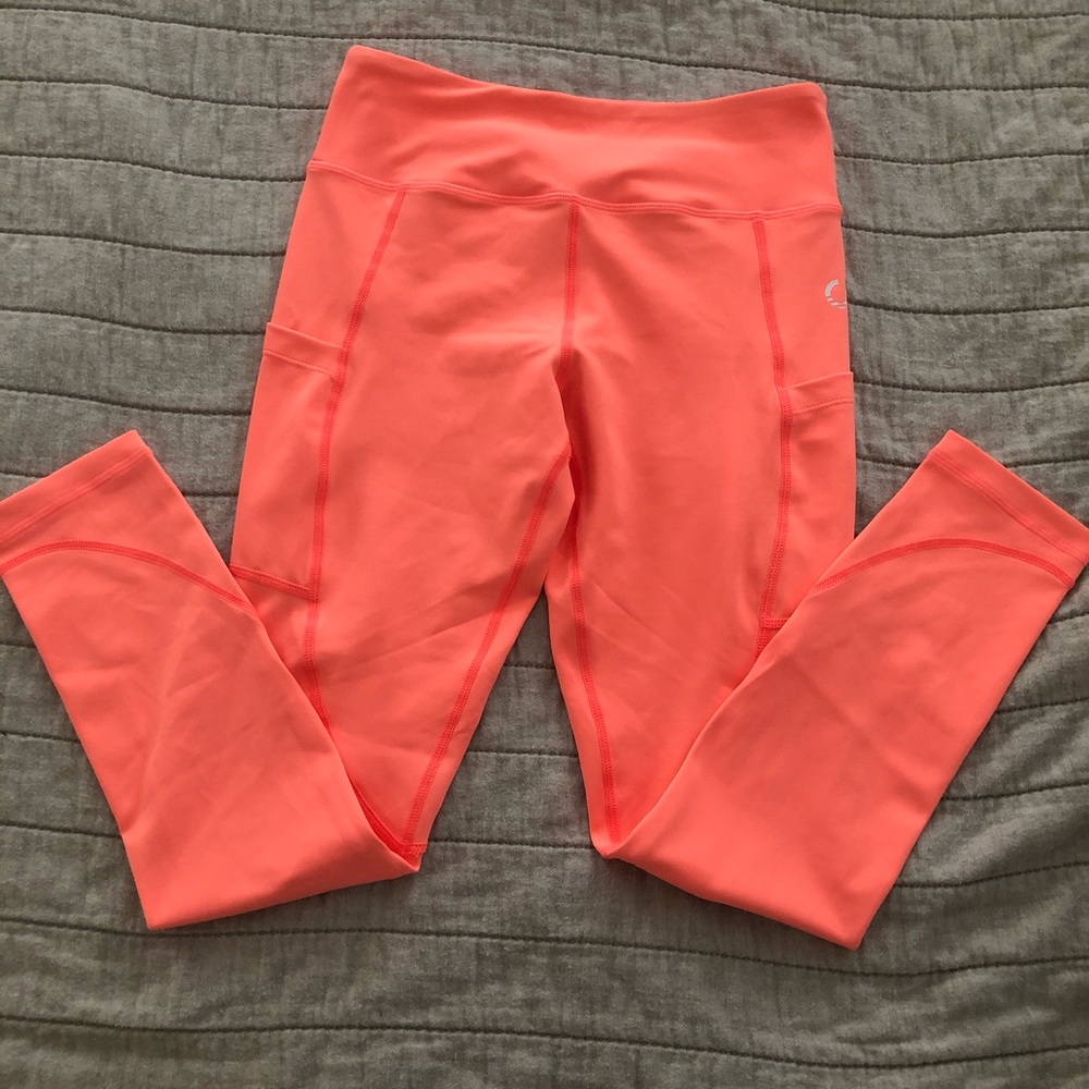 Curves and combat boots coral 7/8 leggings